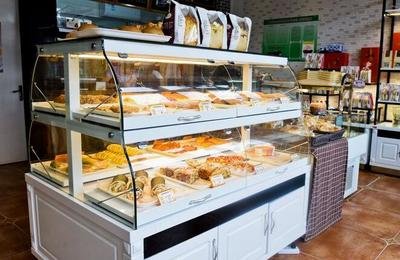 上海餐饮设备回收：咖啡厅设备，蛋糕房设备，烘焙设备